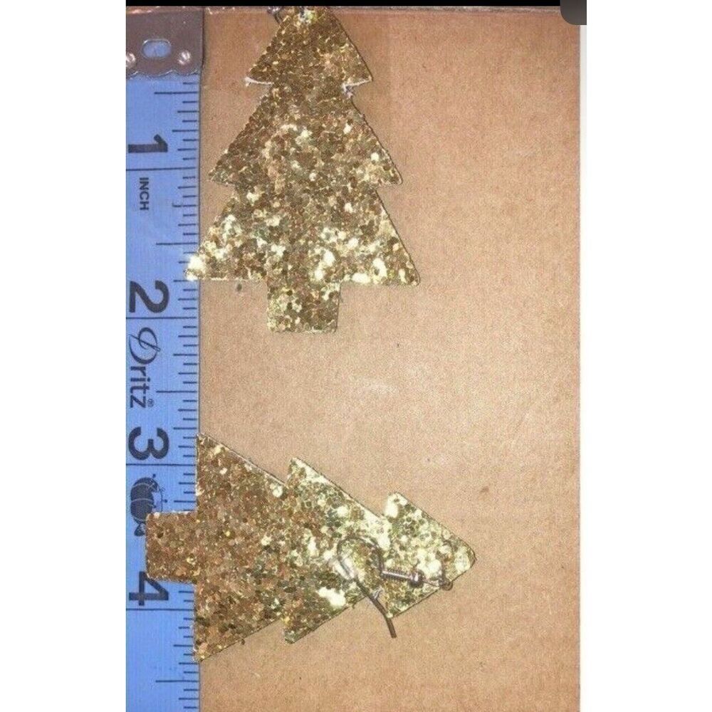 🌻5/$20🌻 Gold Christmas Matching Accessory Set - Picture 3 of 5